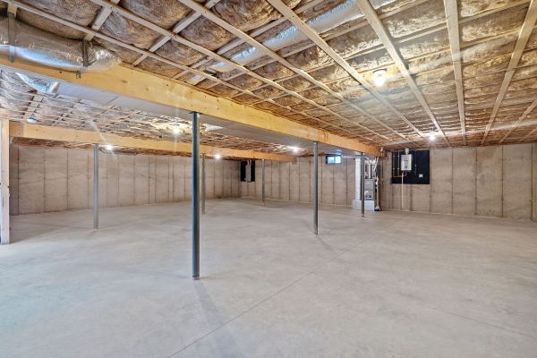 Basement Cement Pouring in Southport